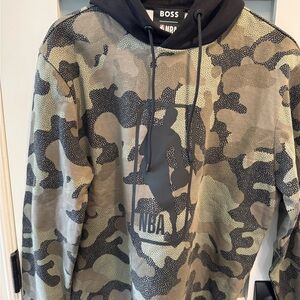Boss Men's Camouflage NBA Hoodie in Olive and Black